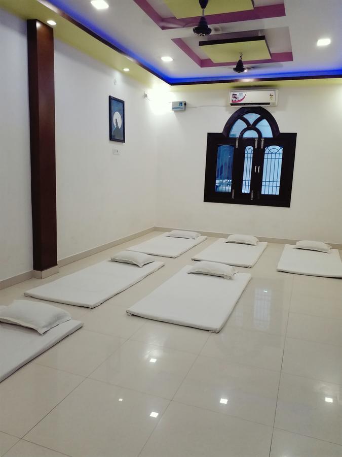 Royal Guest House Gaya Ngoại thất bức ảnh